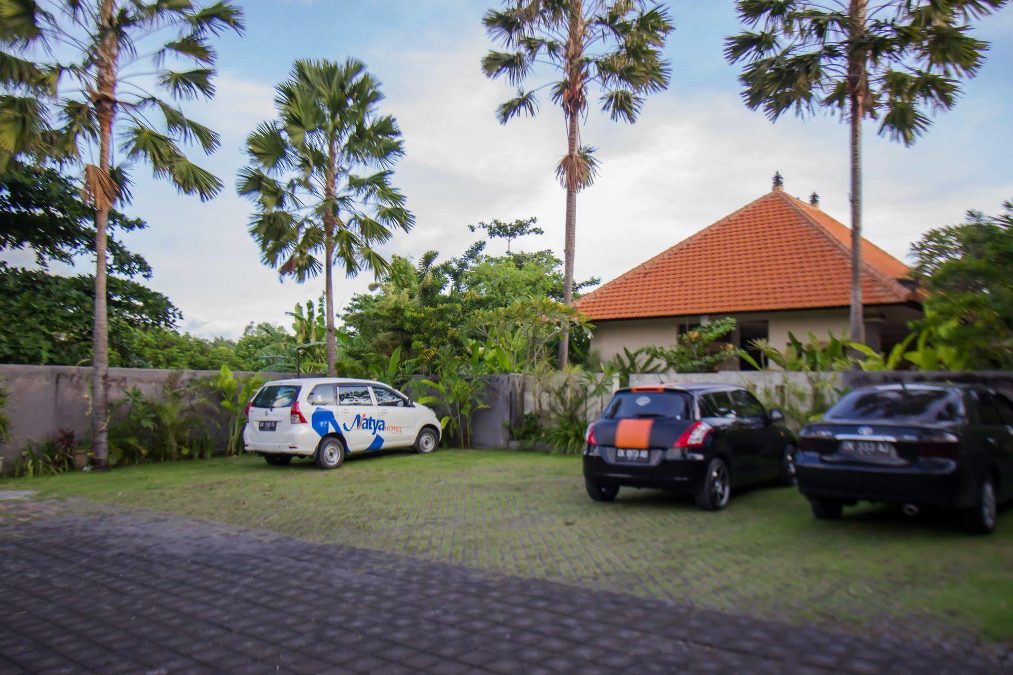Natya Hotel Tanah Lot Табанан Екстер'єр фото