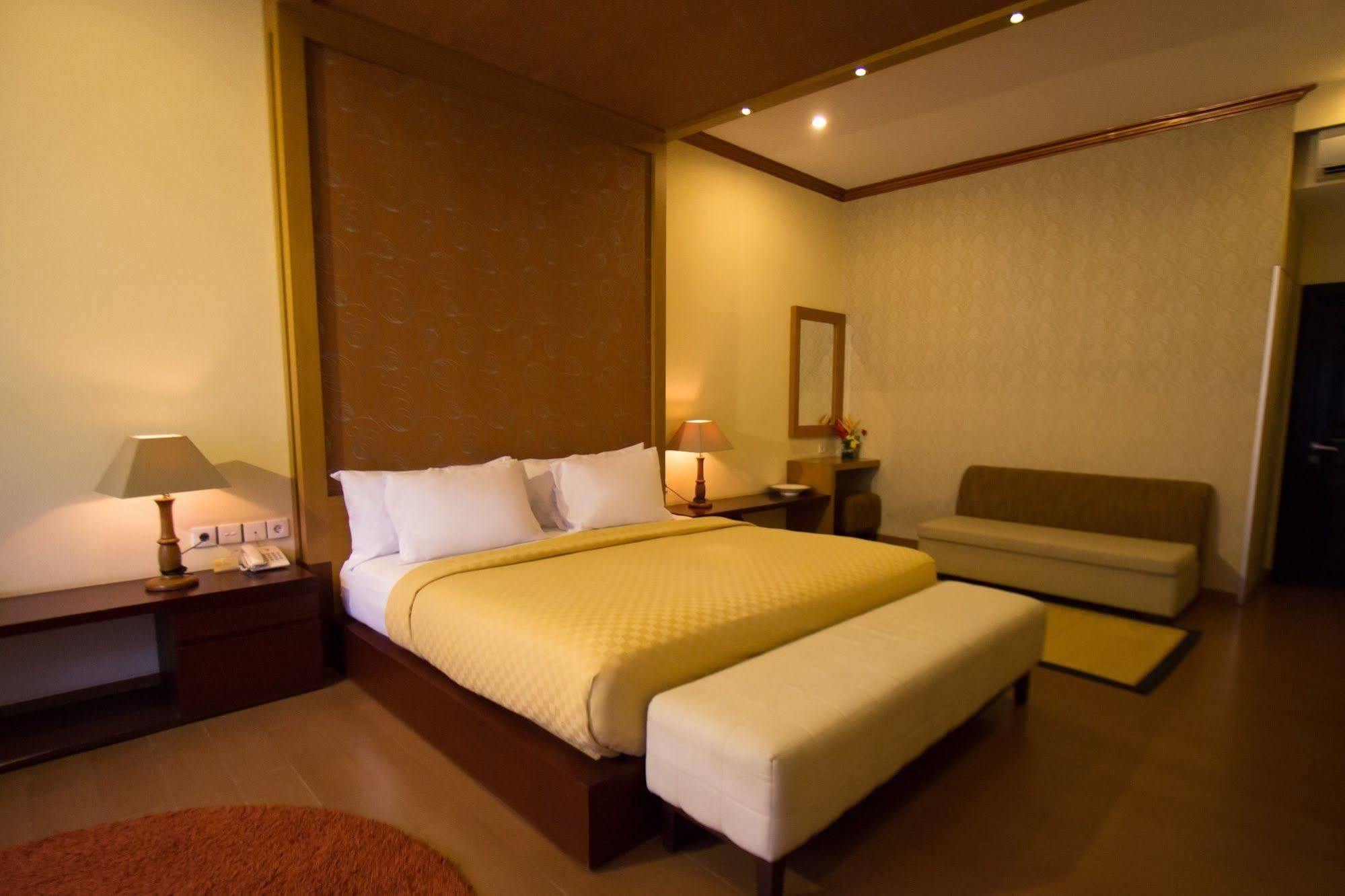 Natya Hotel Tanah Lot Табанан Екстер'єр фото
